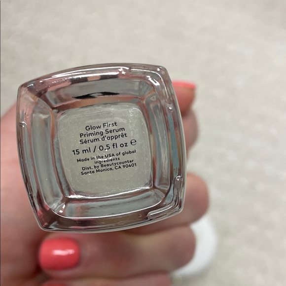 Beauty Blush in Rich Coral - Picture 4 of 5